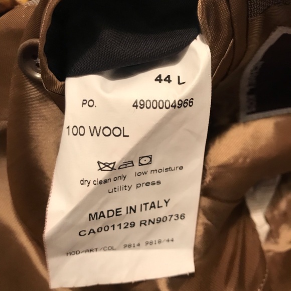 Michael Kors Italian Suit - Picture 10 of 17